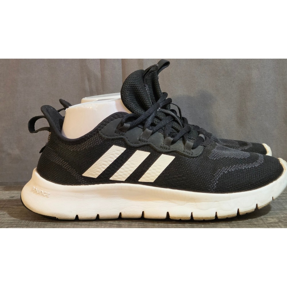 Adidas Nario Move Lace Up Sneakers Women's Size 7.5 Black White